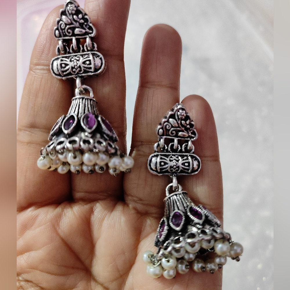 Ruby Jhumka Pearl Detailing - Picture 1 of 4